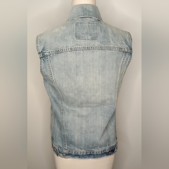 Levi's Jean Jacket Vest - Picture 4 of 9